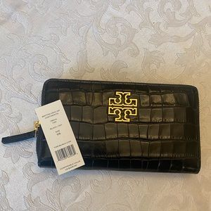 Tory Burch Britten Croc Zip Continental Wallet Brand New With Tags